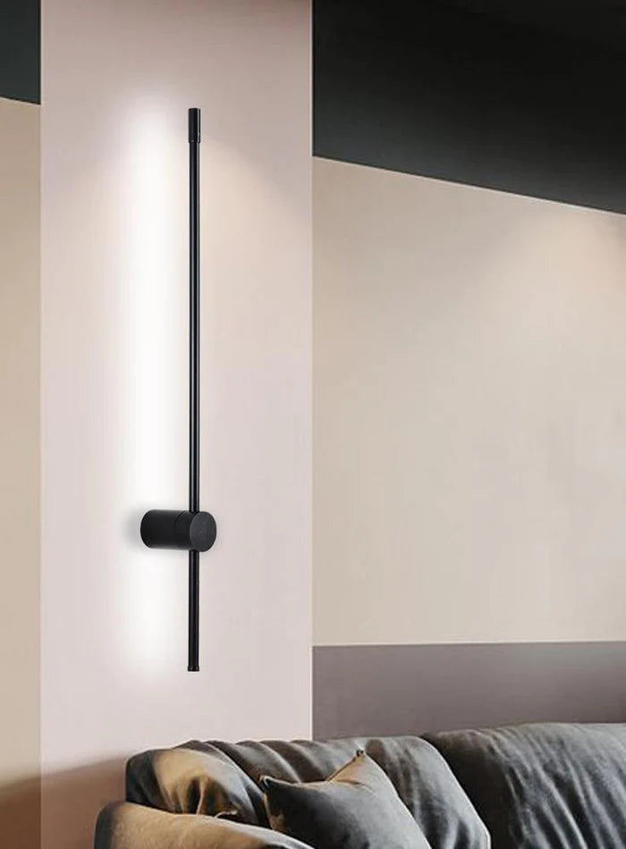 Minimalistinen keppi seinävalaisin