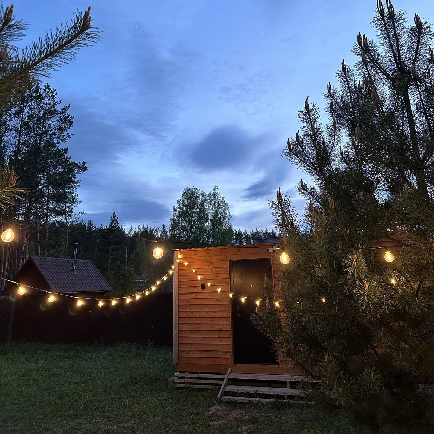 ElBulb™ - LED-pistokkeelliset valojohdot ulkokäyttöön