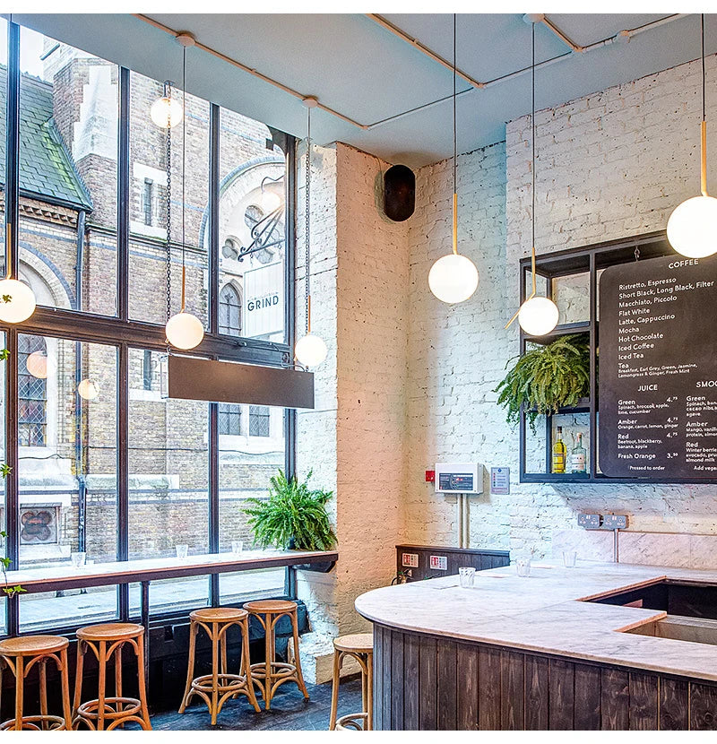 Faye - Ylellinen riippuvalaisin