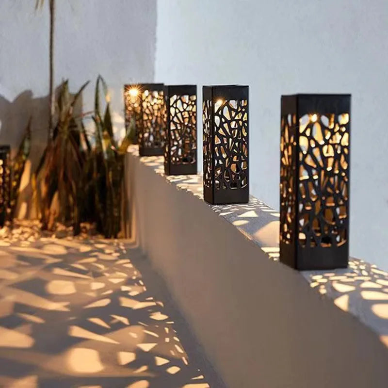GardenGlow™ - Aurinkoenergialla toimiva koristevalopakkaus (4-pack)
