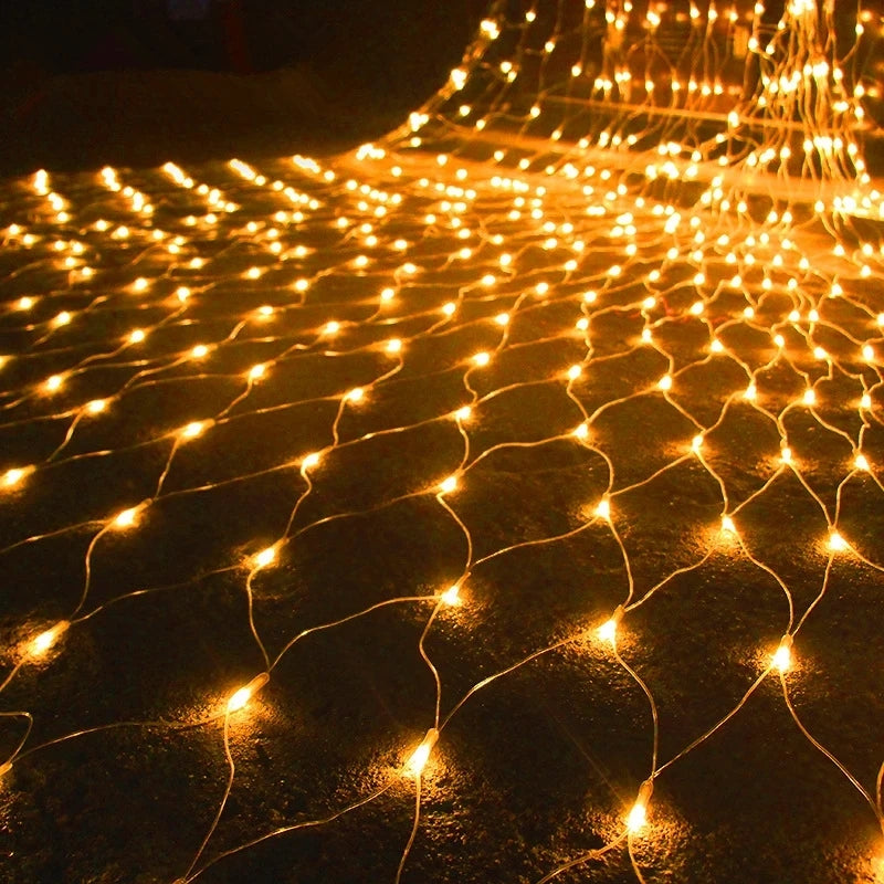 1.5 x 1.5m - 2.5 x 3.0m aurinko LED-verkkovalot