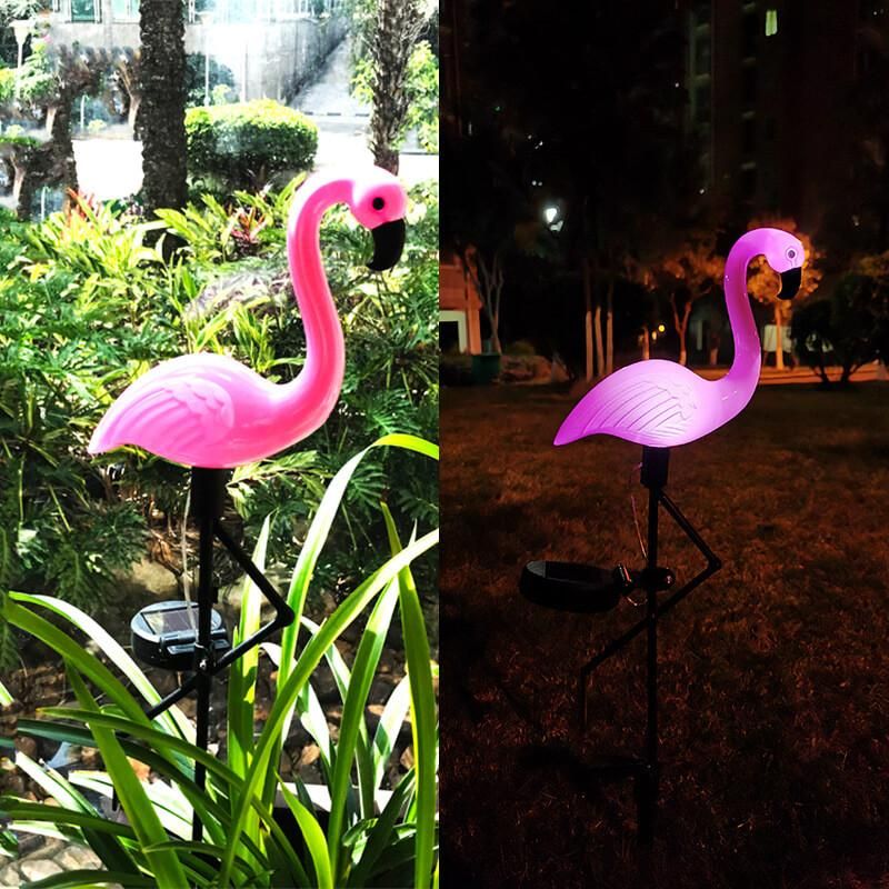 FlamingoGlow - aurinkoenergialla toimiva LED-nurmikon flamingolamppu