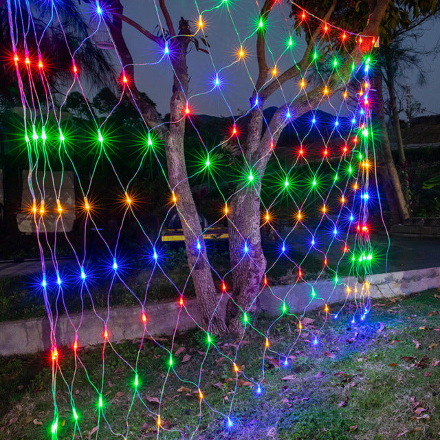 1.5 x 1.5m - 2.5 x 3.0m aurinko LED-verkkovalot