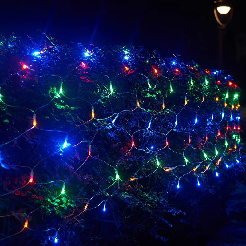 1.5 x 1.5m - 2.5 x 3.0m aurinko LED-verkkovalot